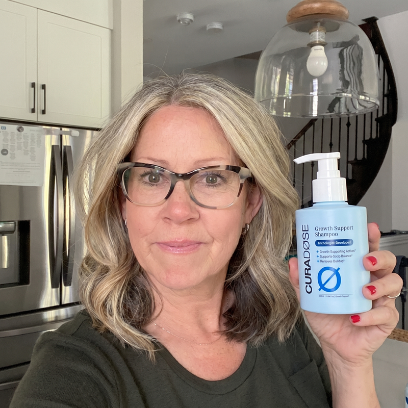 Olivia S., 48